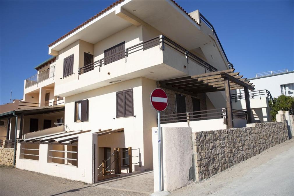 Dimore Dell'Isola Rossa Exterior foto